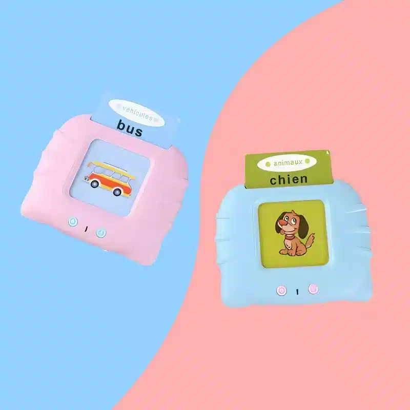 Mes Premiers Mots - Cartes Parlantes Éducatives pour Enfants de 1 à 6 ans, un jouet rose et bleu avec une photo d'un chien et d'une voiture.