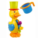 Un Jouet de Bain Déversoir à accrocher à la baignoire avec un chapeau et une tasse.